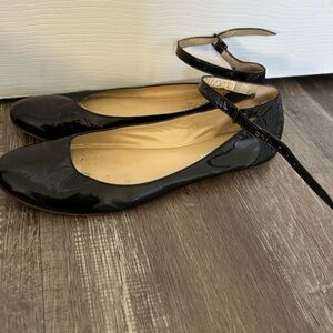 Cordani Elegant Black Patent Leather Ballet Flats